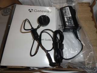 Gateway LT4004u ZE7 Netbook w/ Intel Atom N2600 1GB DDR3 250GB 