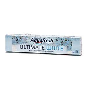  Aquafresh Whitening Toothpaste, Ultimate White, 6 oz 