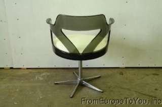 MODERN LUCITE AND STAINLESS DESIGNER CHAIRS 08BE306  