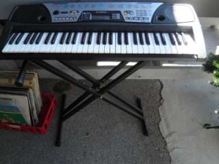 Yamaha PSR 175 Music Keyboard with DJ Voices/WITH STAND  