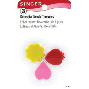  Singer Decorative Plastic Needle Threaders, 3 Count Arts 
